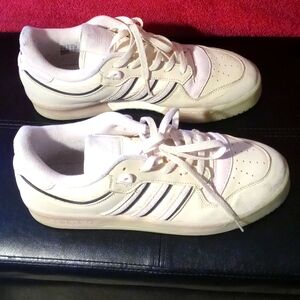 Adidas rivalry 86 low wonder white size11
